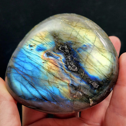 Labradorite Palm Stone 337g