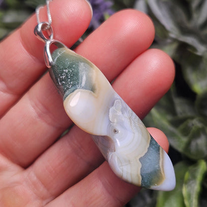 Vein 8 Ocean Jasper Pendant, Sterling Silver Madagascar Vein Eight Jasper
