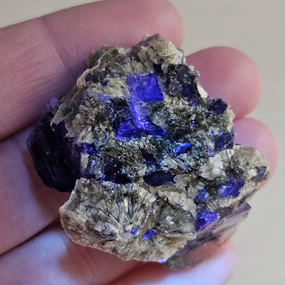 Yindu Fluorite Crystal, UV Reactive: Cubic Phantom Fluorite from the Cherry Pocket