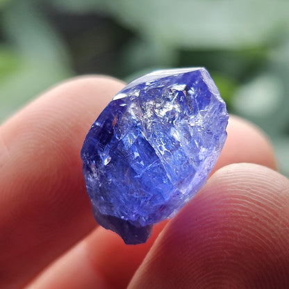 Terminated Indigo Tanzanite Crystal 2.67g, Raw Tanzanian Specimen with Rainbow Inclusions