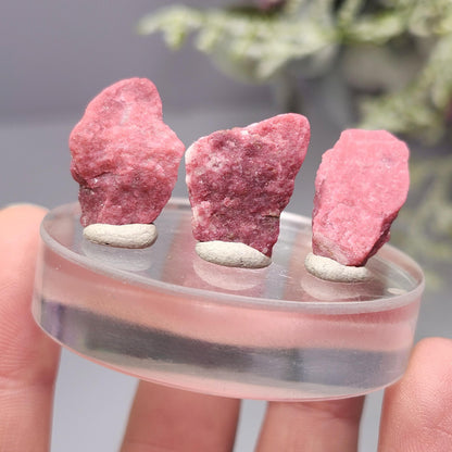 Raw Thulite Crystal, Norwegian Thulite