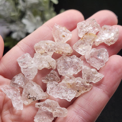 UV Reactive Hyalite Opal Crystal, Hyalite Glass Opal Stone