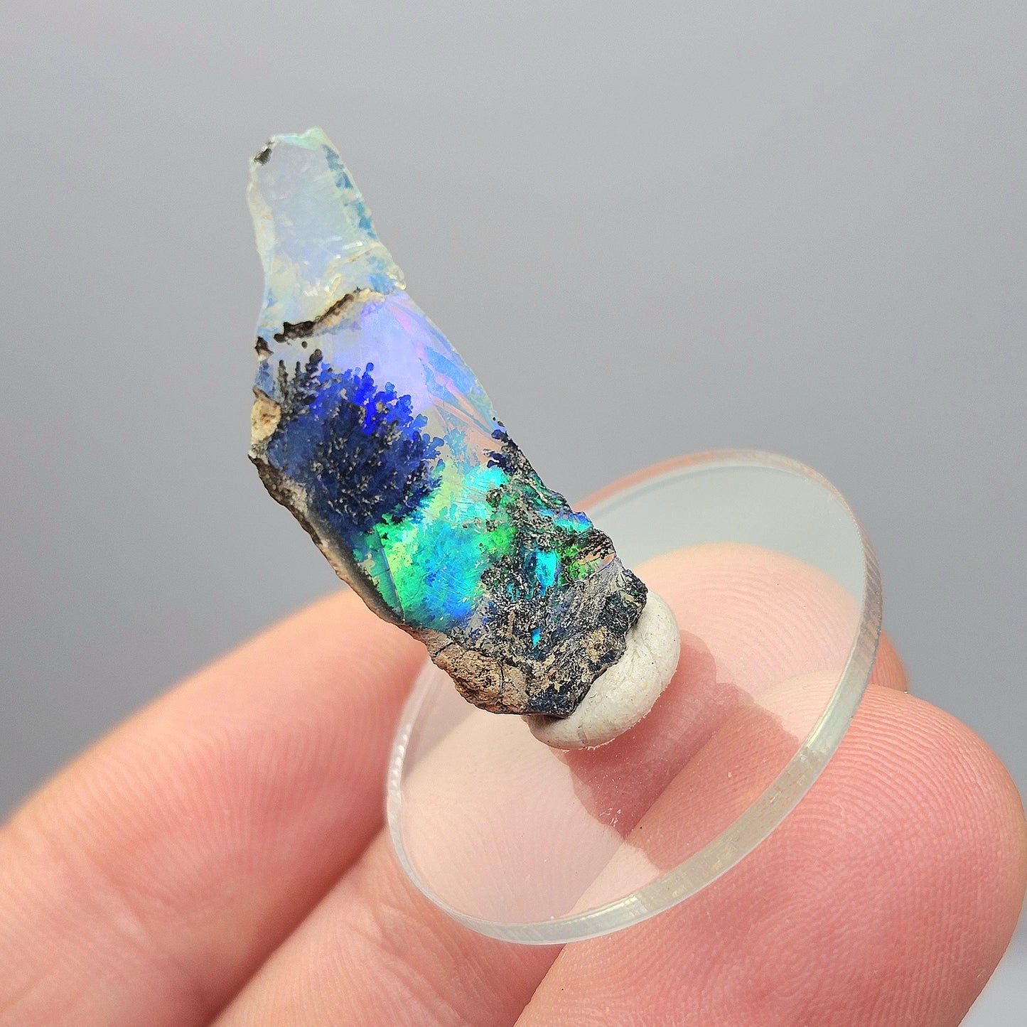 AAA Dendritic Rainbow Opal 1.1g, Ethiopian Opal Gemstone