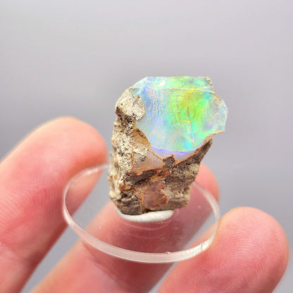 AAA Rainbow Opal 2.9g, Ethiopian Opal Gemstone