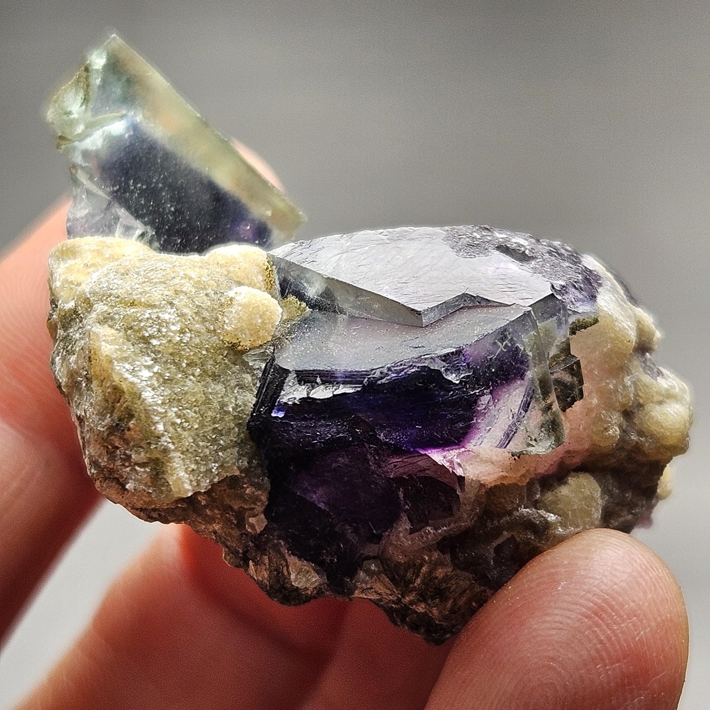 Yindu Fluorite Crystal, UV Reactive: Cubic Phantom Fluorite from the Cherry Pocket