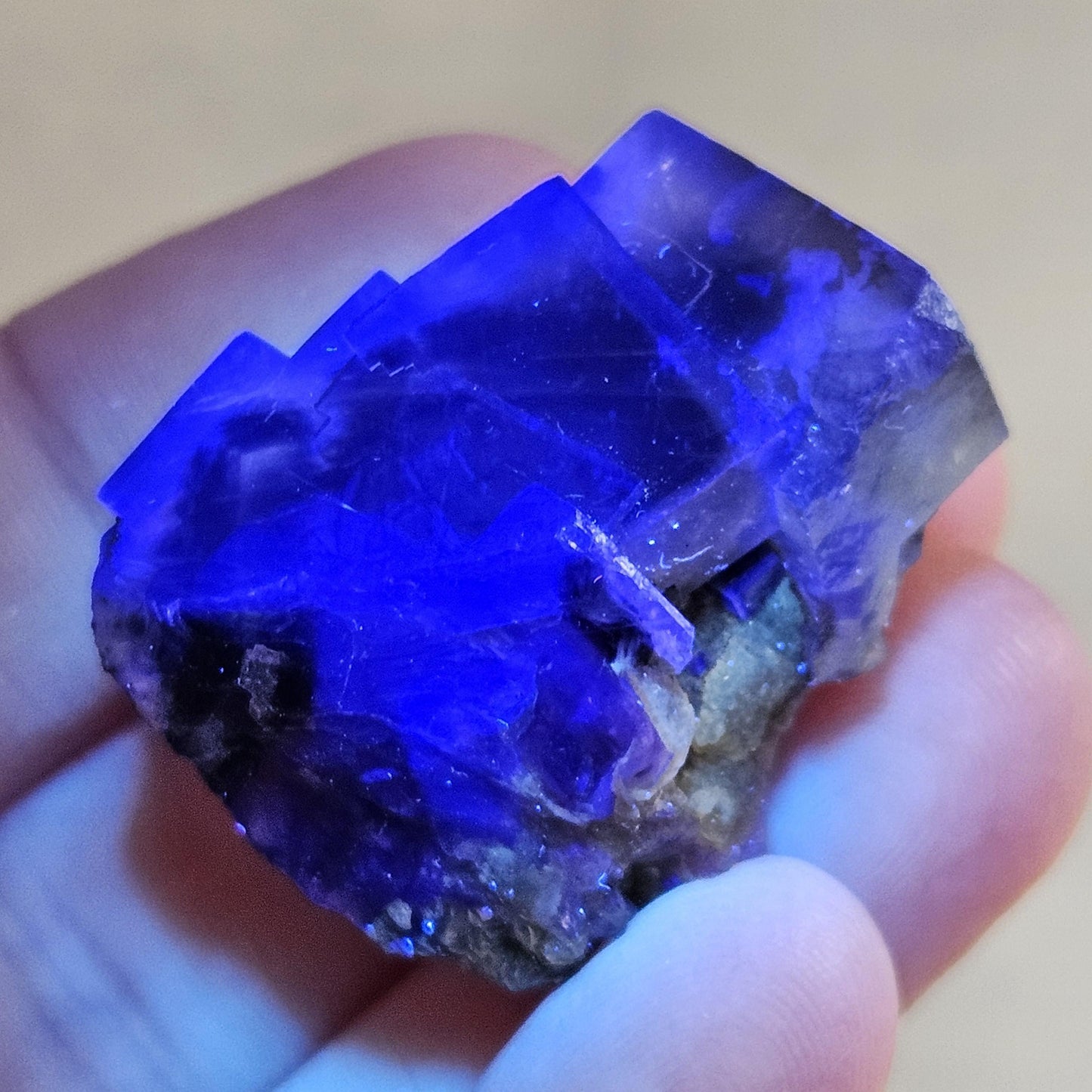 Yindu Phantom Fluorite Crystal, UV Reactive: Cubic Phantom Fluorite from the Cherry Pocket