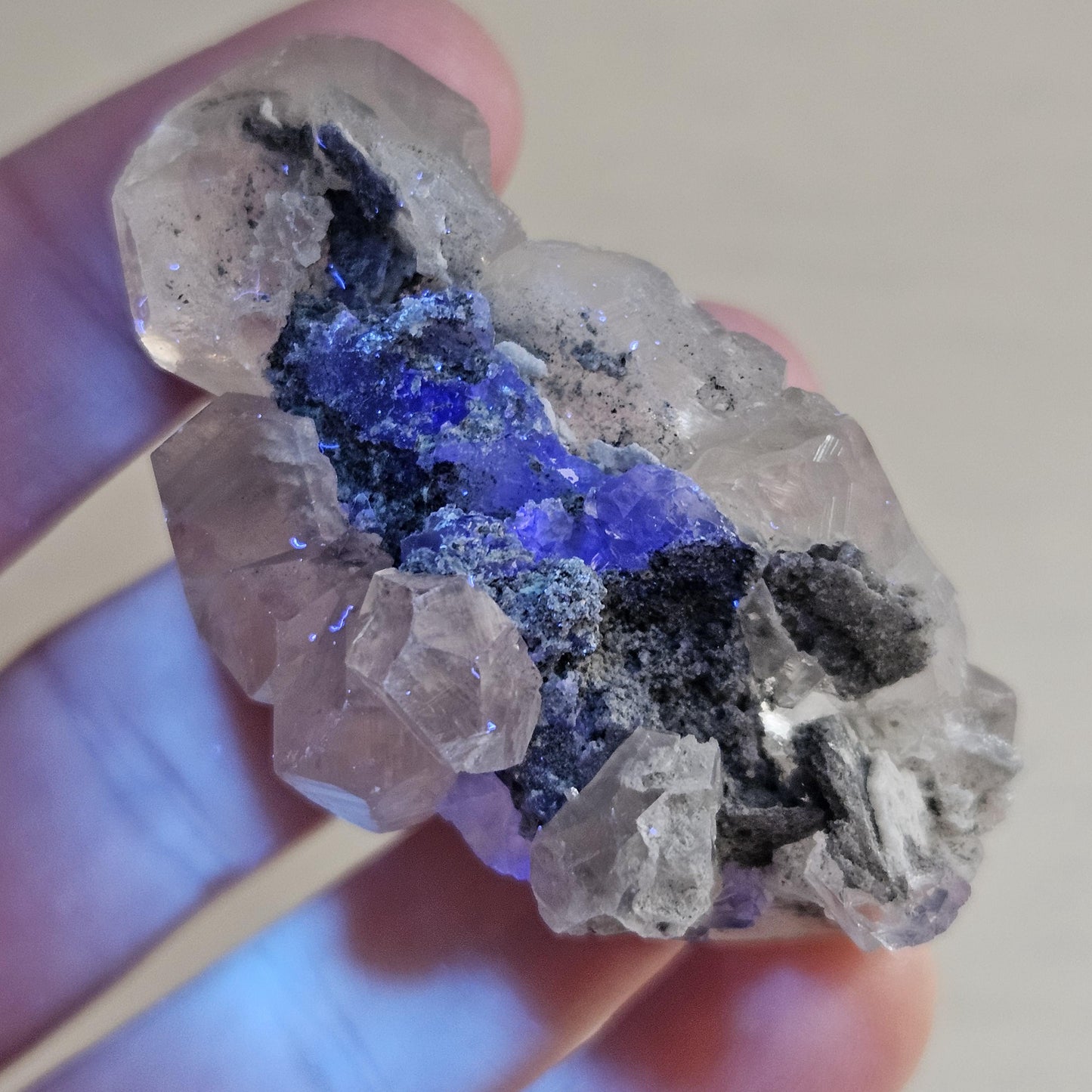 Benz Calcite & Clear Fluorite, 33g Yindu Mine Inner Mongolia Specimen