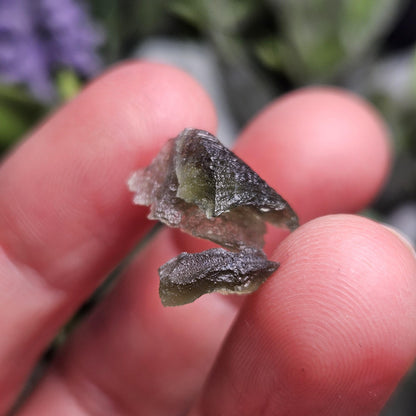 Moldavite Angel Chiming Tektite .94g, Genuine Moldavite