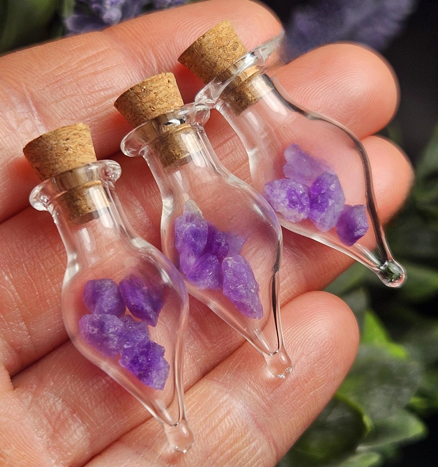 Hackmanite Crystal Chips: UV Reactive Hackmanite in Glass Jar