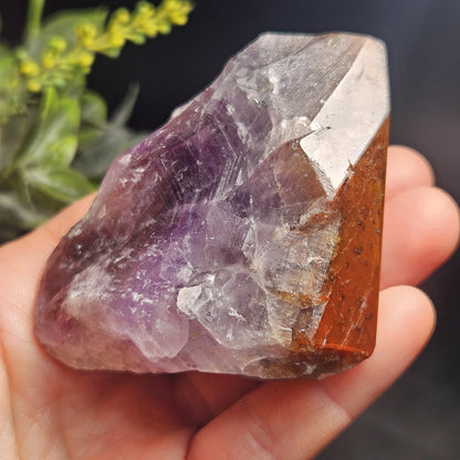 Red Capped Thunder Bay Amethyst from Canada, 167g