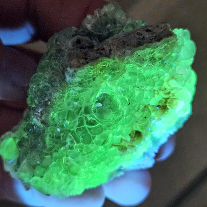 UV Reactive Hyalite Opal Specimen 74g, Fluorescent Crystal from Mexico