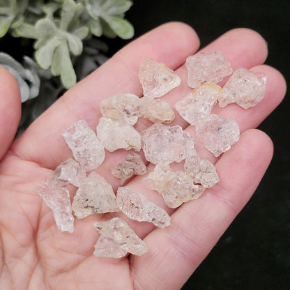 UV Reactive Hyalite Opal Crystal, Hyalite Glass Opal Stone