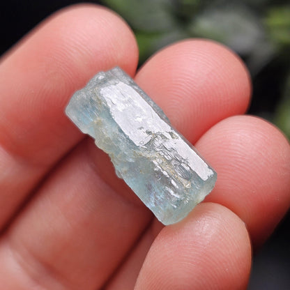 Terminated Emerald Crystal 2.8g, Nigerian Vanadium Emerald, Green Beryl