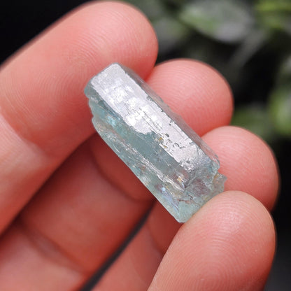 Terminated Emerald Crystal 2.8g, Nigerian Vanadium Emerald, Green Beryl
