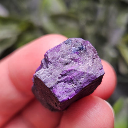 Raw Sugilite Crystal 7.95g, South African Sugilite Rough