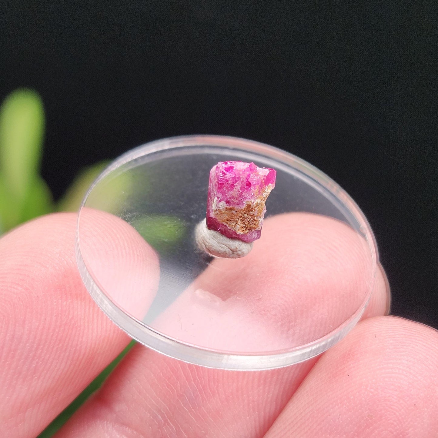 Bixbite Red Beryl Crystal from Utah 1.2ct, Red Emerald Gemstone