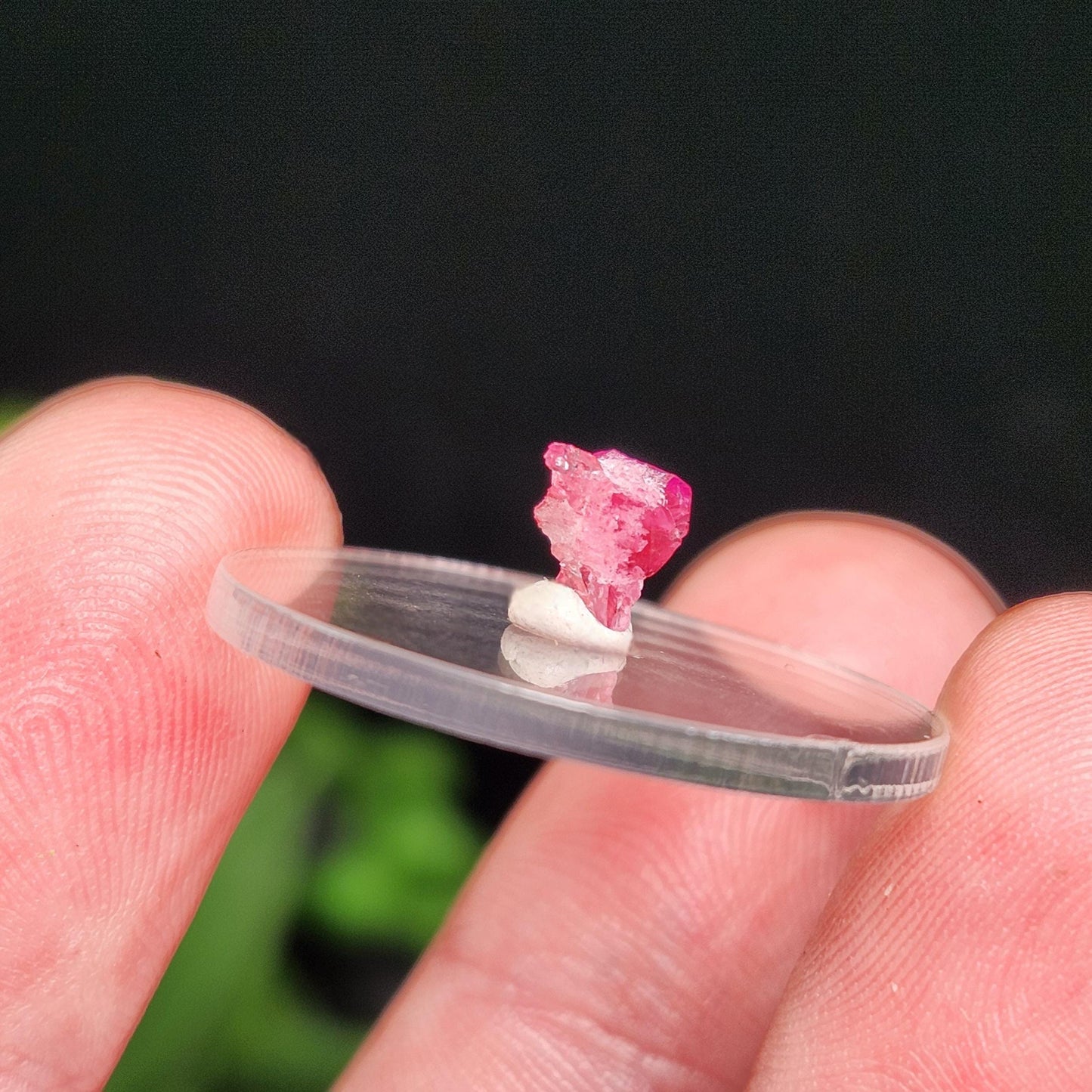 Bixbite Crystal, Terminated Red Beryl Crystal from Utah 0.5ct, Red Emerald Bixbite Gem