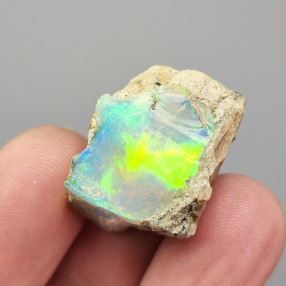 AAA Rainbow Opal 4.6g, Ethiopian Opal Gemstone