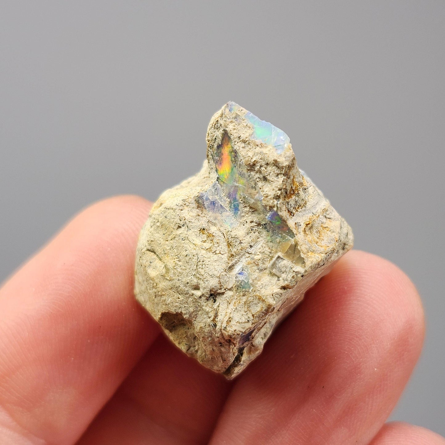 AAA Rainbow Opal 4.6g, Ethiopian Opal Gemstone