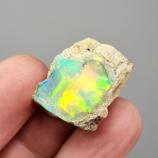 AAA Rainbow Opal 4.6g, Ethiopian Opal Gemstone