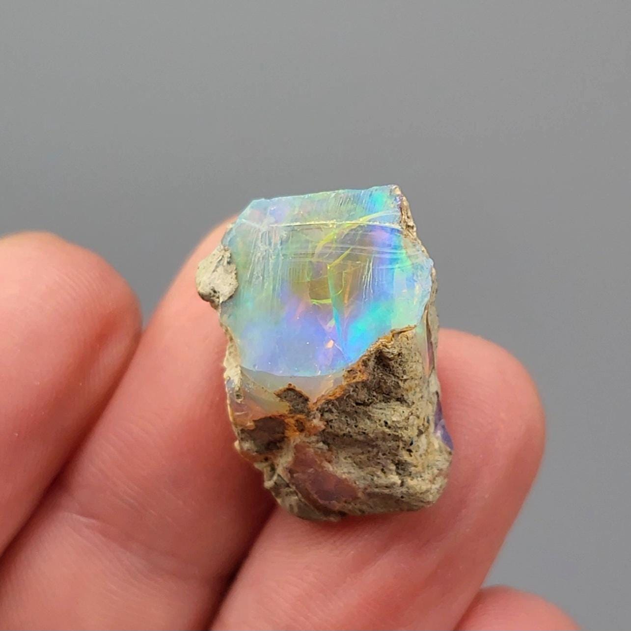 AAA Rainbow Opal 2.9g, Ethiopian Opal Gemstone
