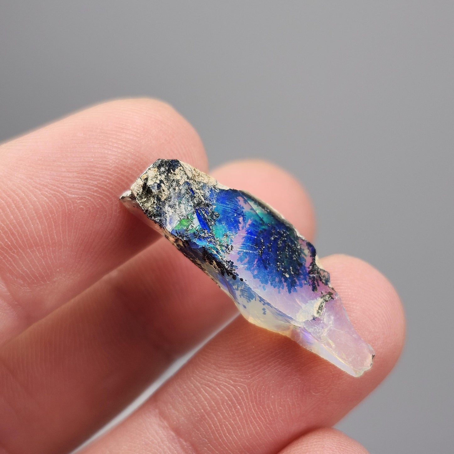 Dendritic Rainbow Opal Crystal 1.24g