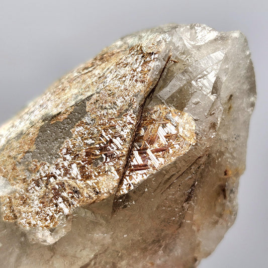 Golden Sagenite Rutile Quartz 57g, Brazilian Geometric Rutilated Quartz