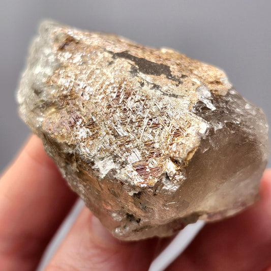 Golden Sagenite Rutile Quartz 57g, Brazilian Geometric Rutilated Quartz