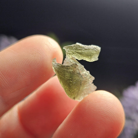 Moldavite Angel Chiming Tektite .94g, Genuine Moldavite
