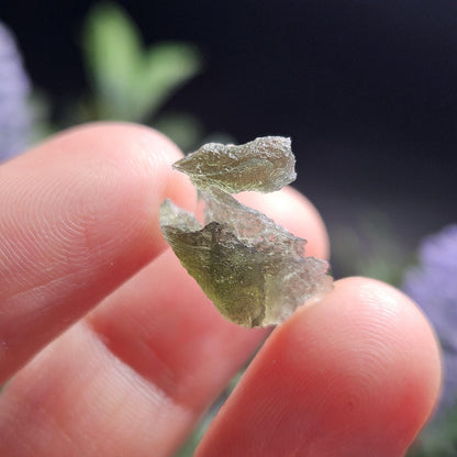 Moldavite Angel Chiming Tektite .94g, Genuine Moldavite