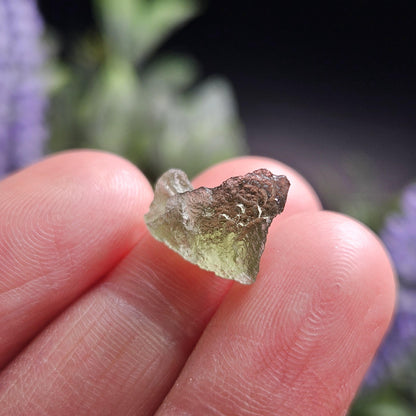 Moldavite Angel Chiming Tektite .62g, Genuine Moldavite