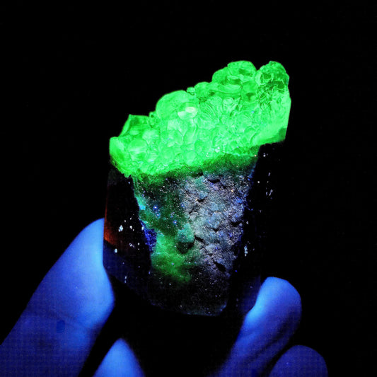 UV Reactive Hyalite Opal Specimen 51g, Fluorescent Crystal from Mexico