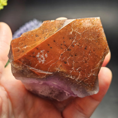Red Capped Thunder Bay Amethyst from Canada, 167g