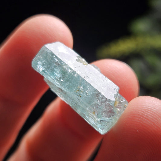 Terminated Emerald Crystal 2.8g, Nigerian Vanadium Emerald, Green Beryl