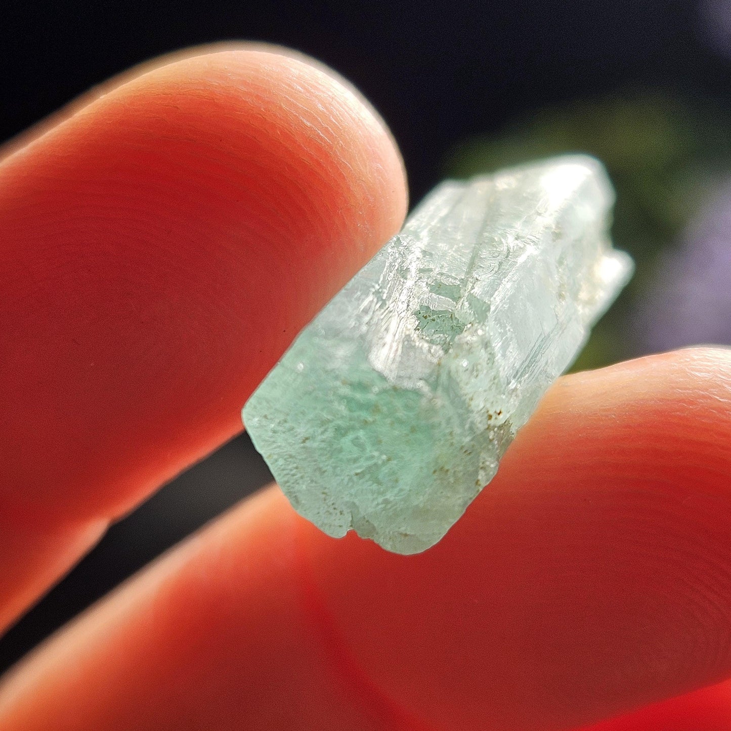 Terminated Emerald Crystal 2.8g, Nigerian Vanadium Emerald, Green Beryl