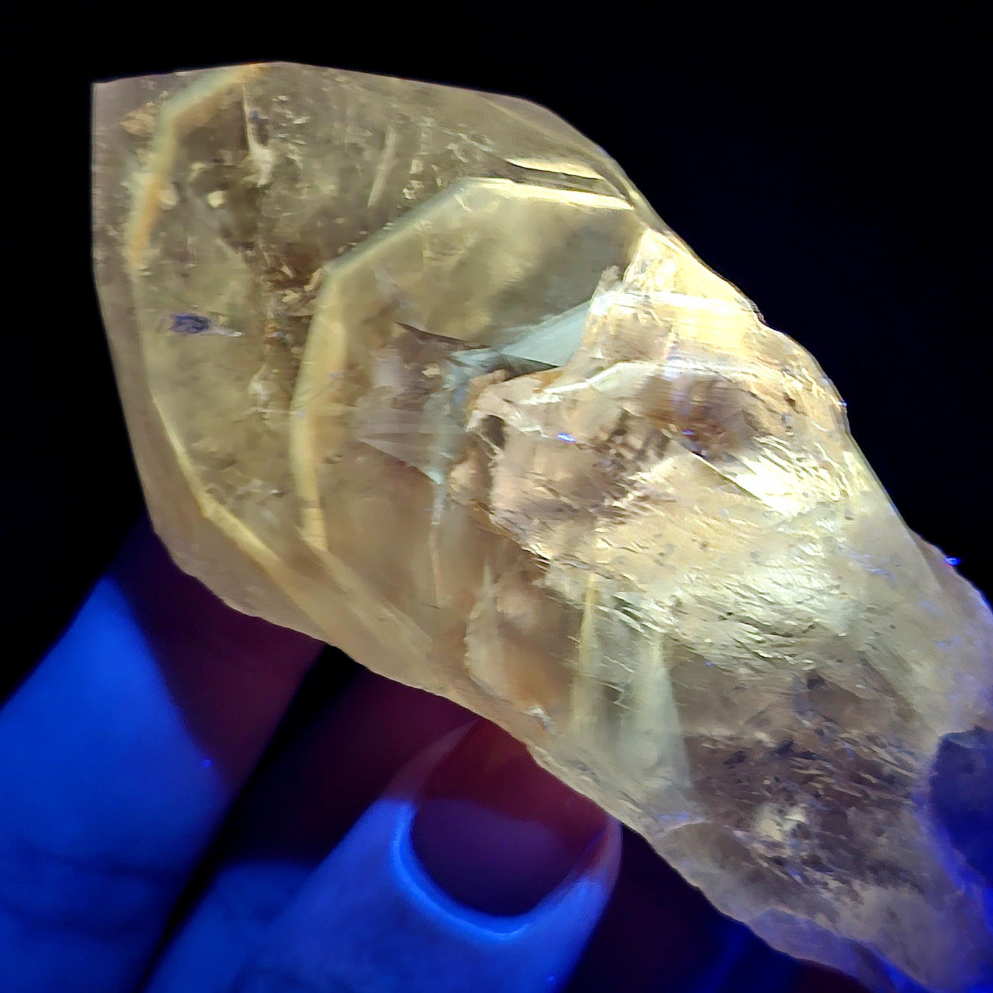 UV Phantom Amethyst Crystal 103g, Ultraviolet Phantom Quartz Specimen