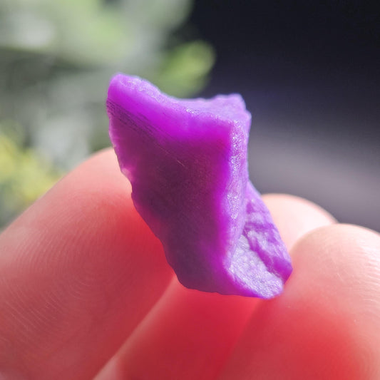 Raw Sugilite Crystal 2.65g, South African Gel Sugilite OLD STOCK Rough