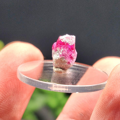 Bixbite Crystal, Terminated Red Beryl Crystal from Utah 1.9ct, Red Emerald Bixbite Gem