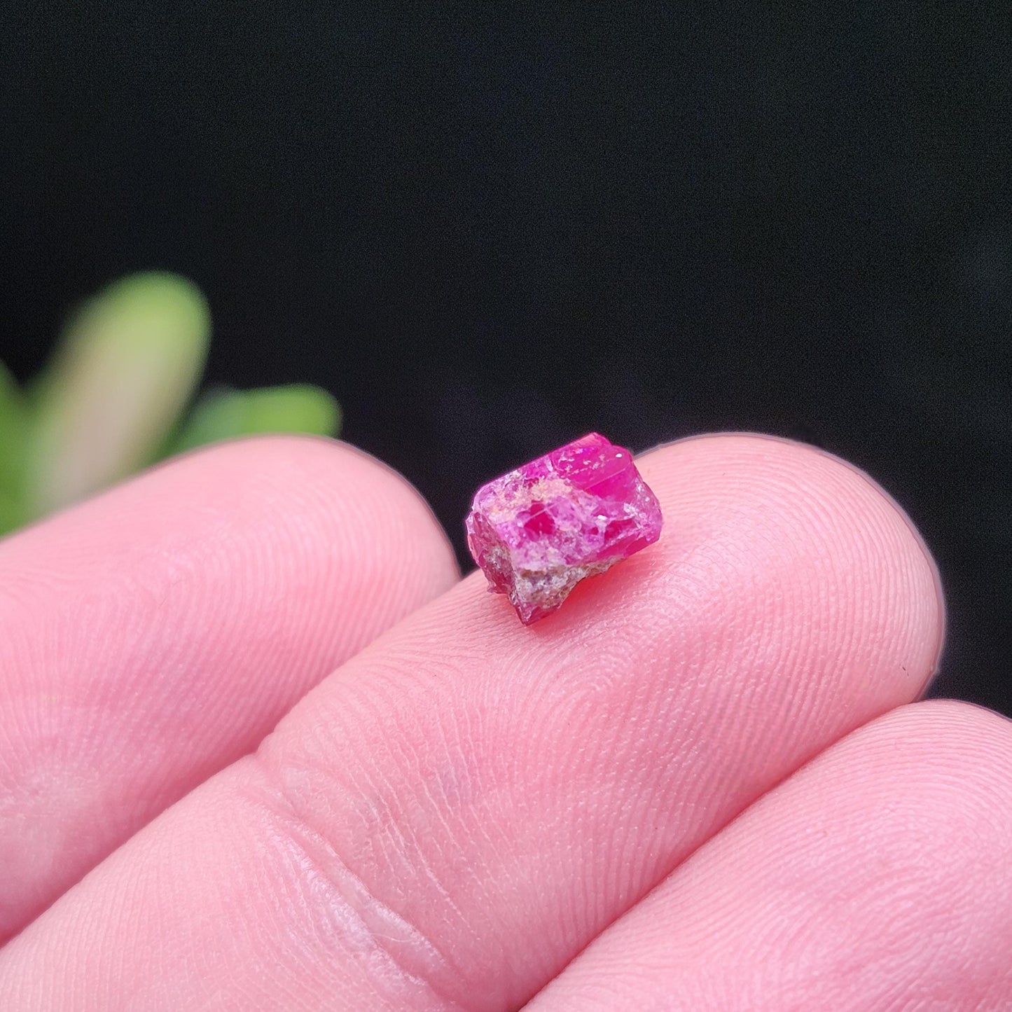 Bixbite Red Beryl Crystal from Utah 1.2ct, Red Emerald Gemstone