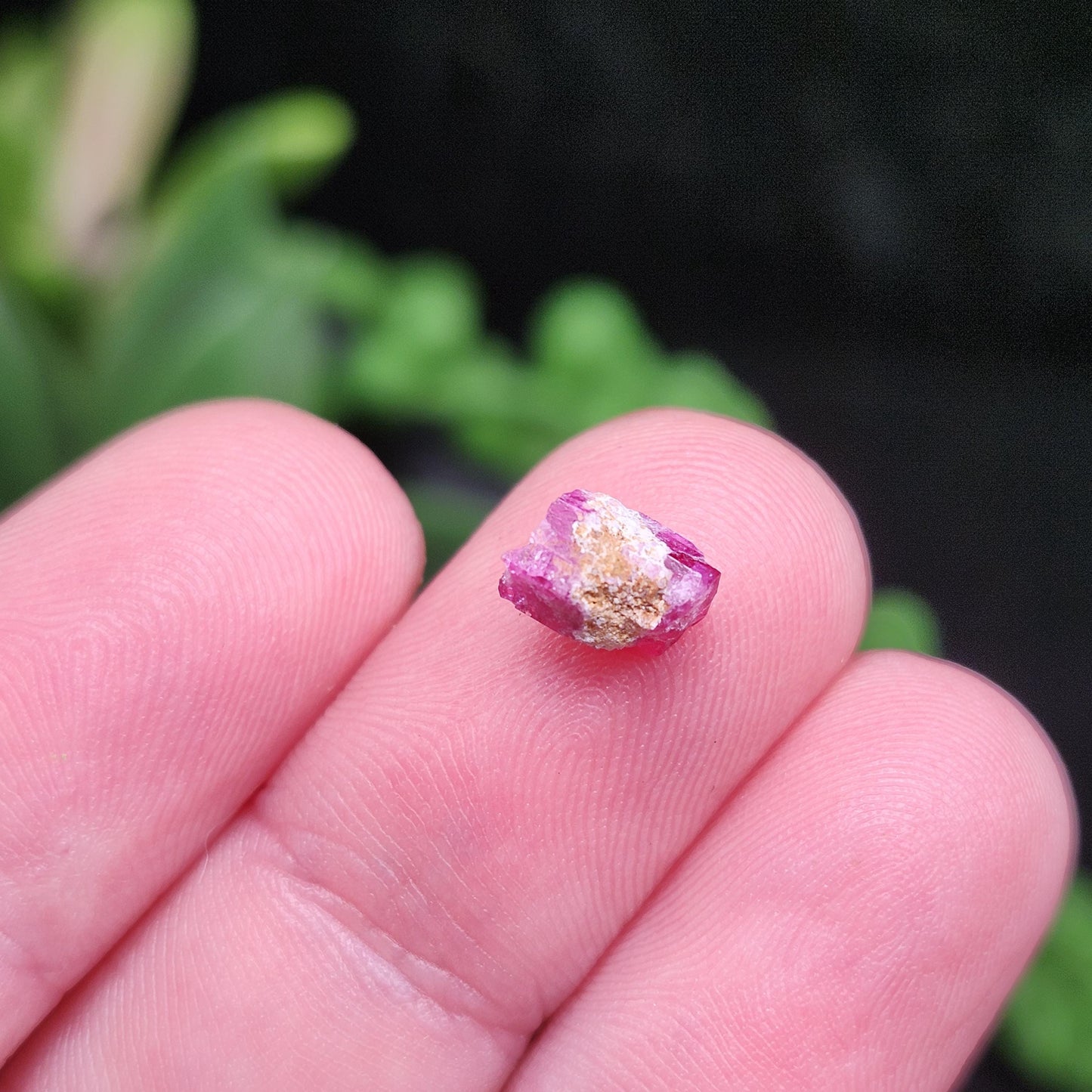 Bixbite Red Beryl Crystal from Utah 1.2ct, Red Emerald Gemstone