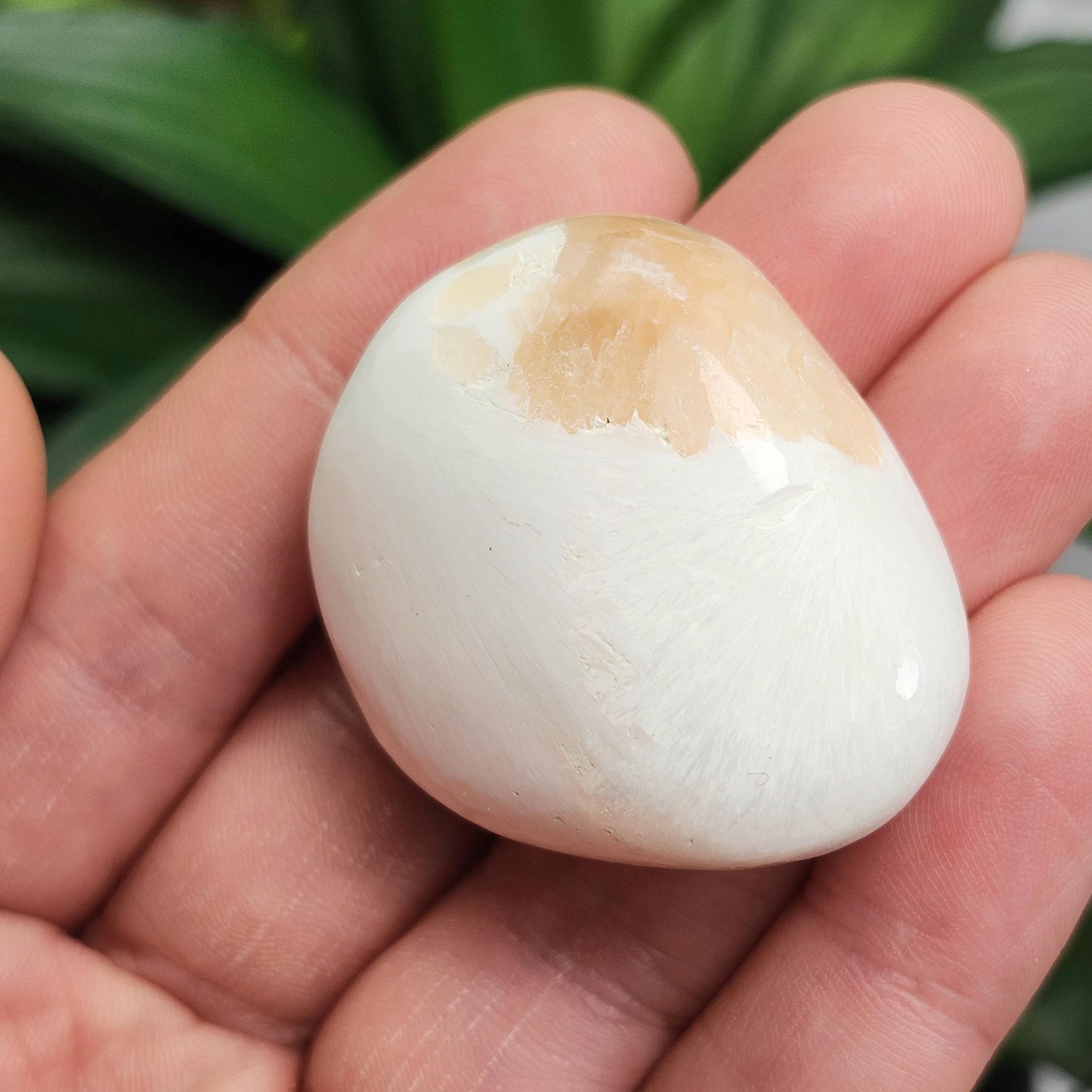 Scolecite with Pink Stilbite Crystal from India, Scolecite Stilbite Polished Tumbled Stone