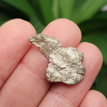 Native Silver Nugget 4g with Natural HOLE, Michigan "Halfbreed" Silver Ore