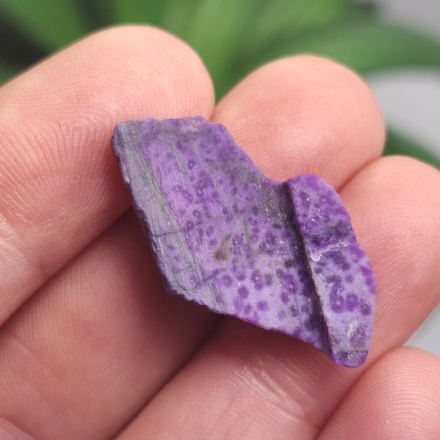 Purple Sugilite Crystal 2.5g, South African Sugilite OLD STOCK