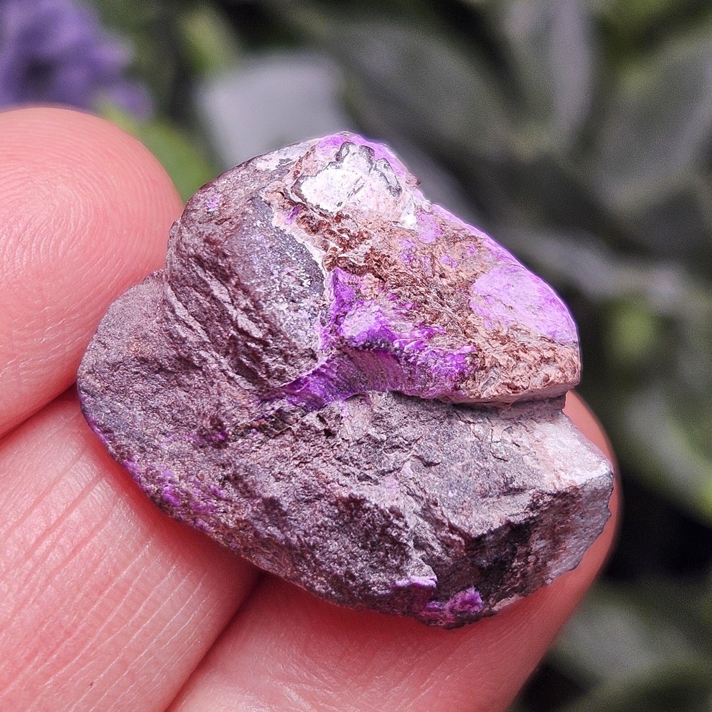 Raw Fibrous Sugilite Specimen 8.11g, Sugilite Crystal from South Africa