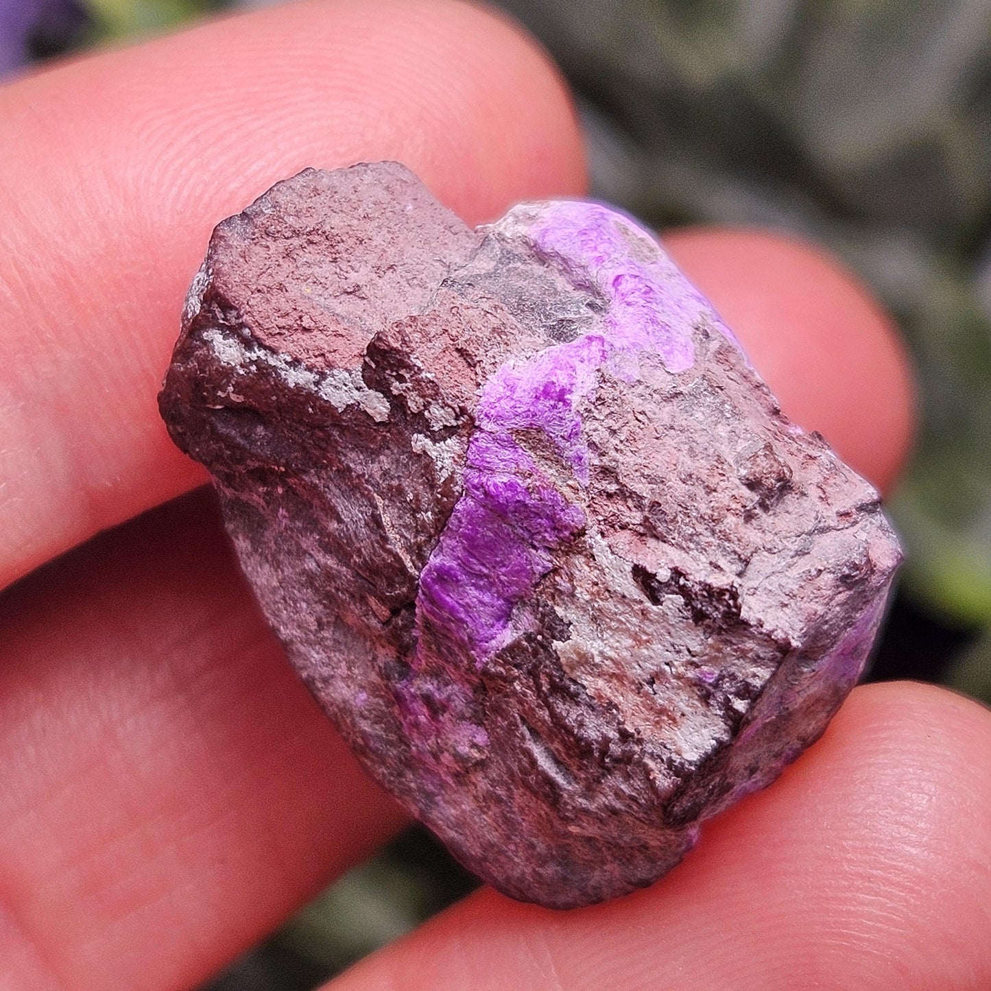 Raw Fibrous Sugilite Specimen 8.11g, Sugilite Crystal from South Africa