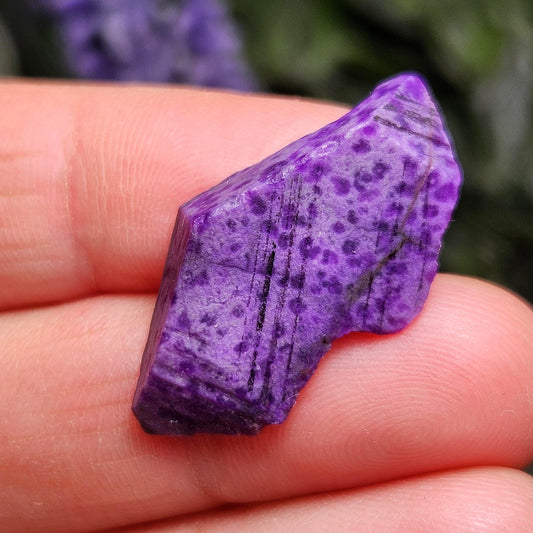 Purple Sugilite Crystal 2.5g, South African Sugilite OLD STOCK