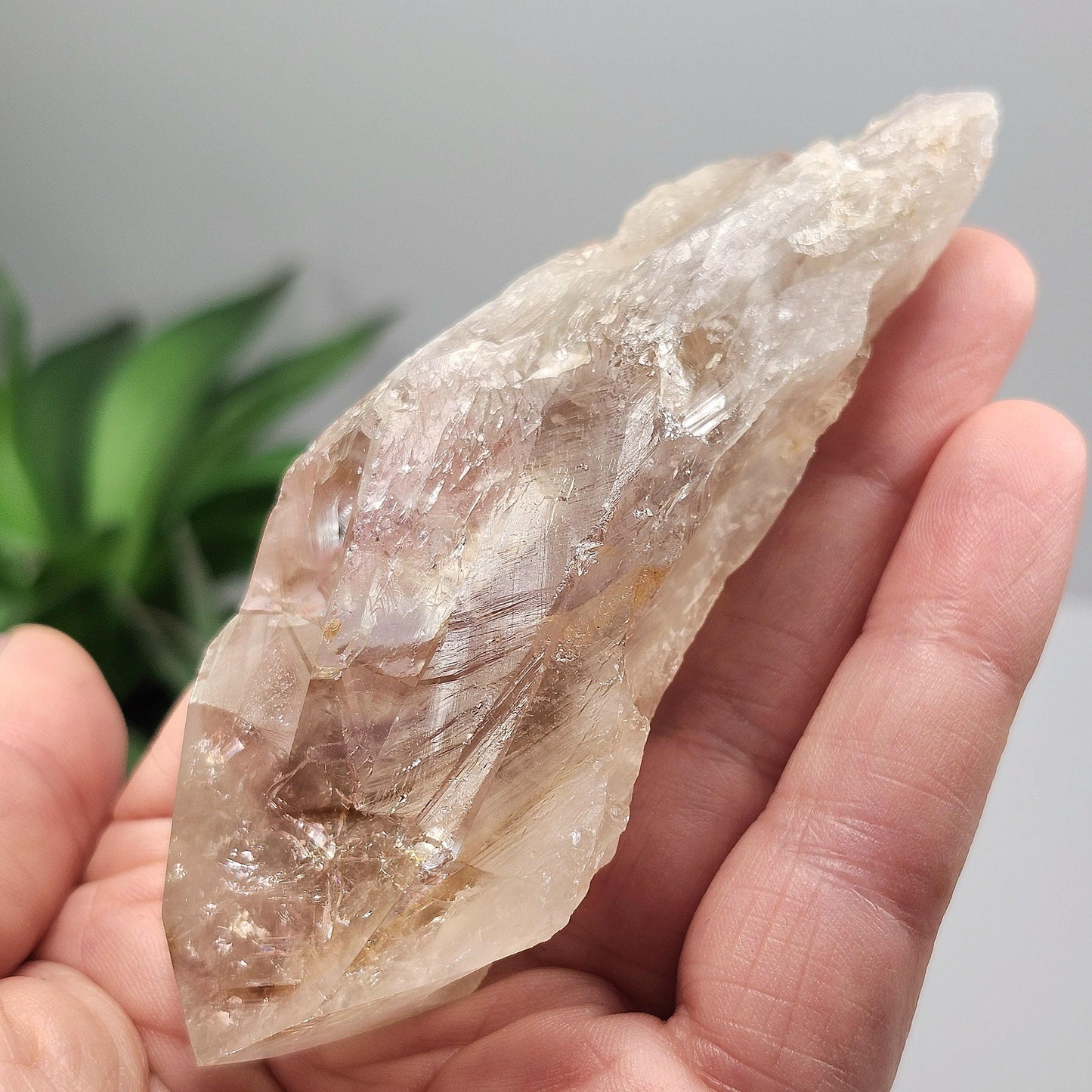 UV Phantom Amethyst Crystal 103g, Ultraviolet Phantom Quartz Specimen