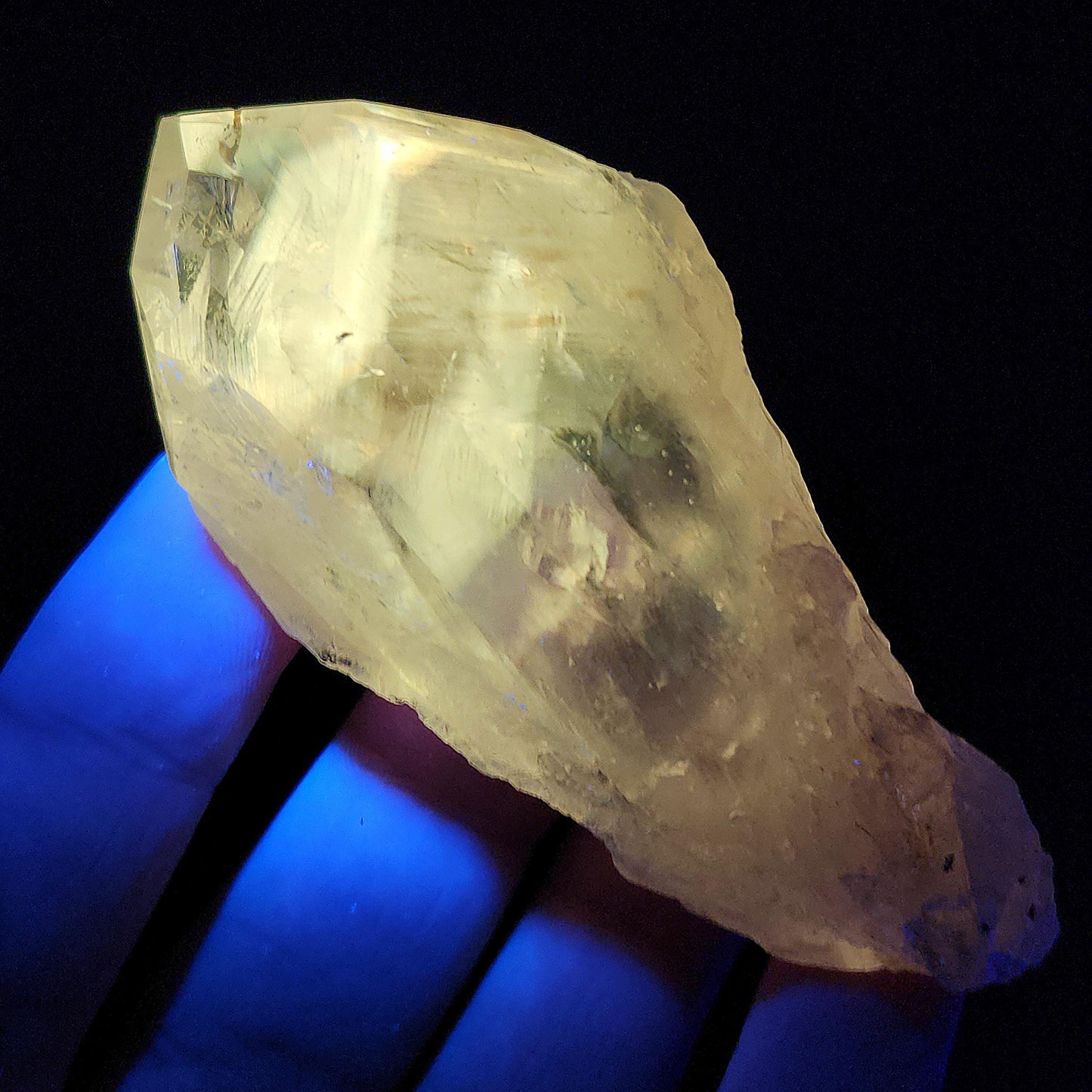 UV Phantom Powellite Amethyst 58g, Bahia Brazil Crystal