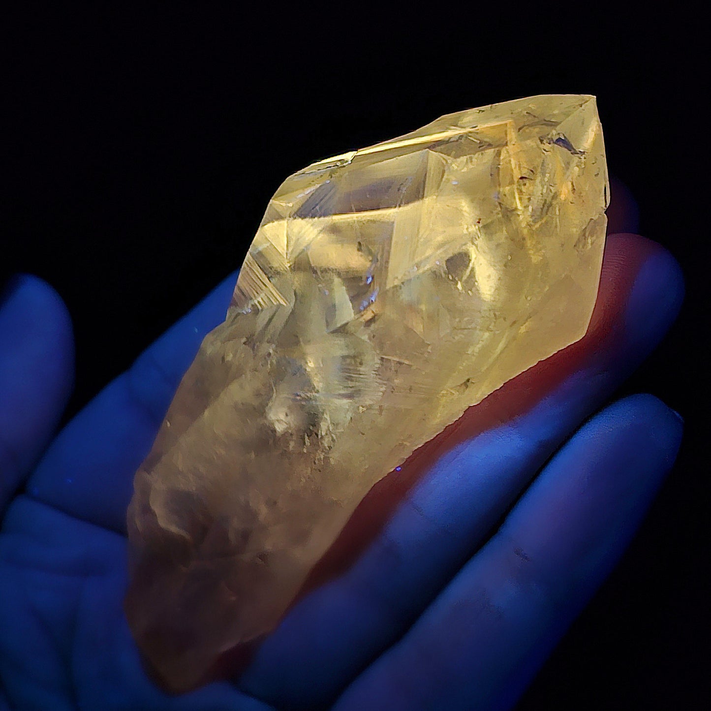 UV Phantom Amethyst 70.8g, Bahia Brazil Crystal