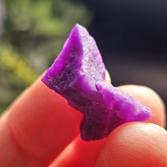 Raw Sugilite Crystal 2.65g, South African Gel Sugilite OLD STOCK Rough